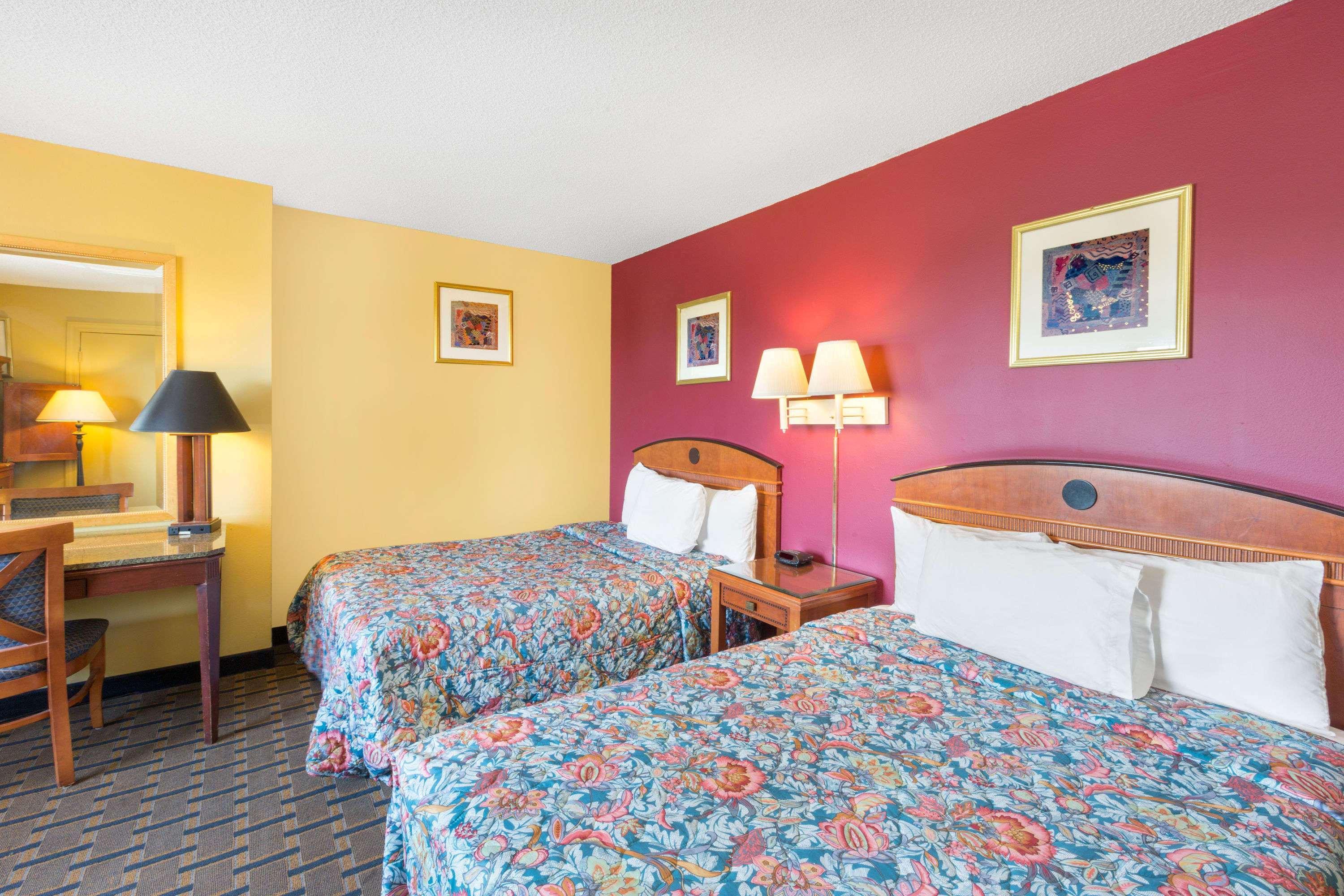 Days Inn By Wyndham Red Bluff Exterior foto