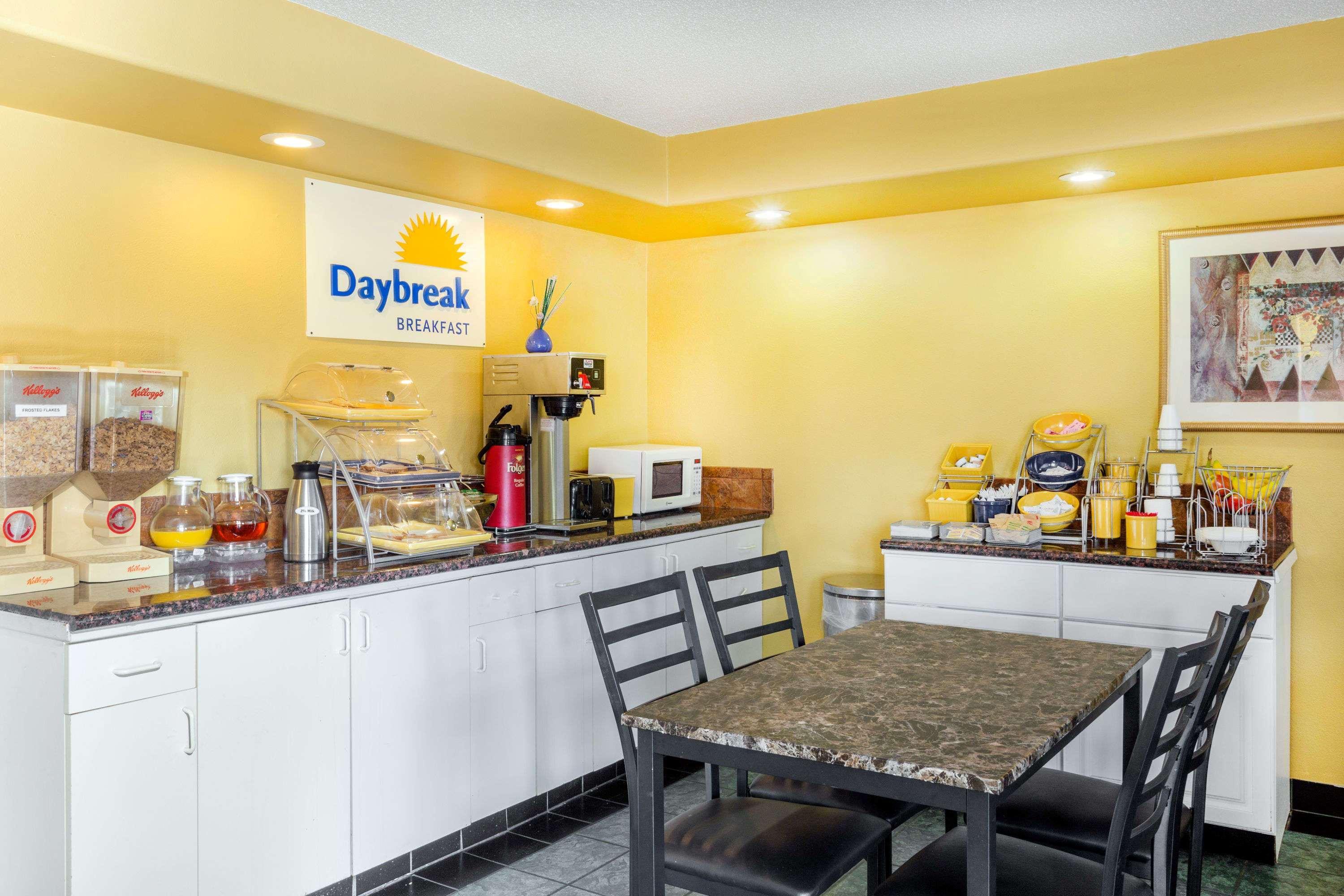 Days Inn By Wyndham Red Bluff Exterior foto