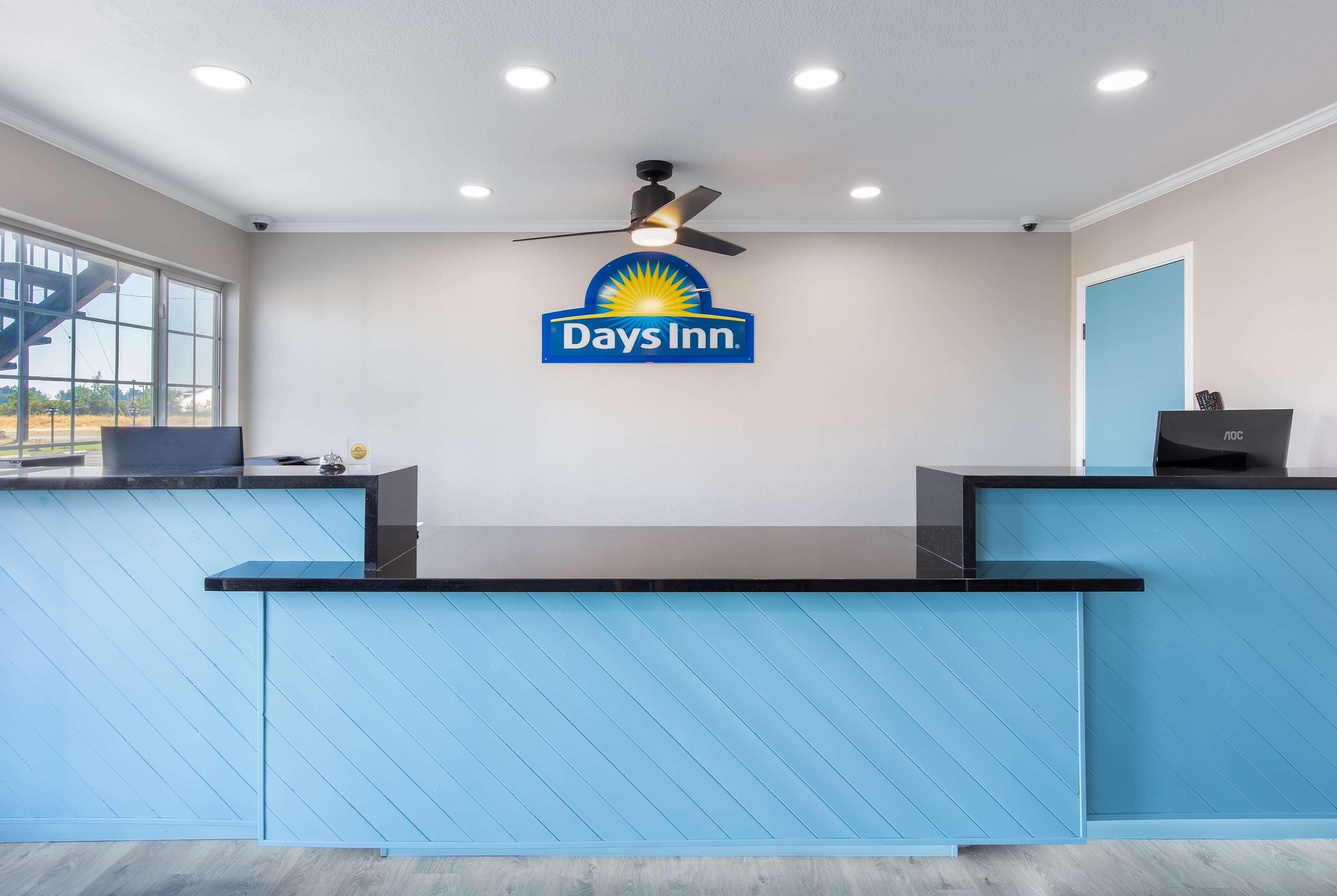 Days Inn By Wyndham Red Bluff Exterior foto